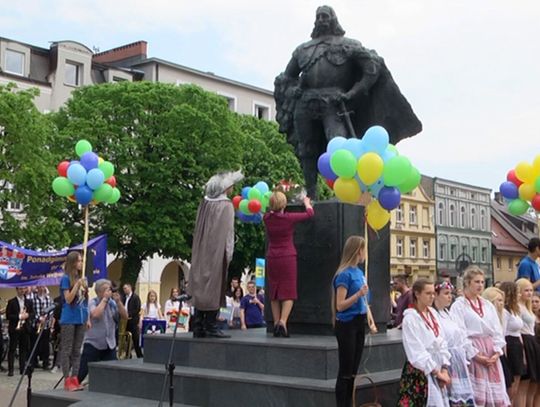 Barwna parada ulicami Wejherowa