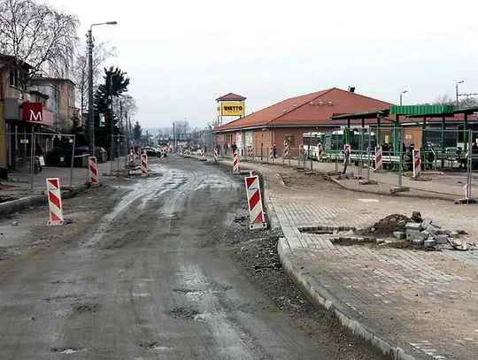 Chwilowe utrudnienia. Przy dworcu i w kierunku Piaśnicy nastąpią zmiany w  ruchu. 