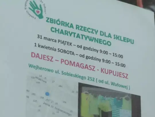 Dając i kupując – pomagasz