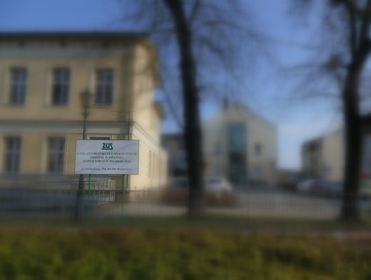 Dodatkowy zasiłek opiekuńczy. Przedłużony o 14 dni 