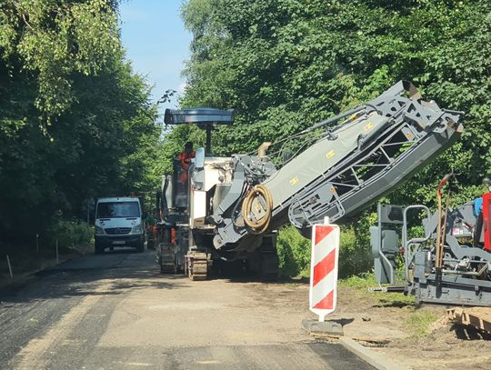 Drogi powiatowe. Remonty w Świchówku i Dzięcielcu