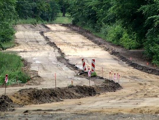 Drogi powiatowe w gminie Luzino modernizowane. Kończą Rosochy, zaczynają Chłopską. 