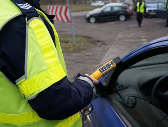 Halo TAXI! Pan jest pijany....