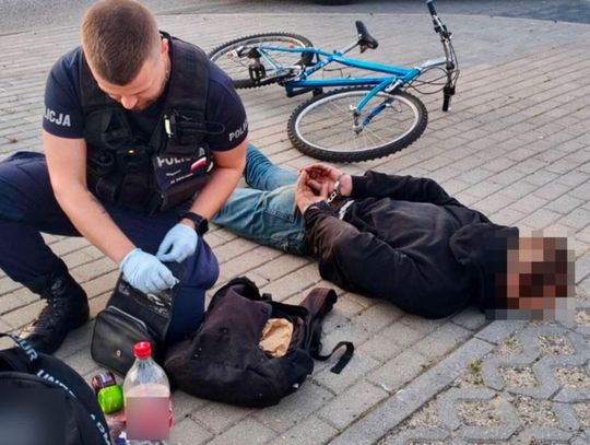 Kobiety szły do pracy, on czaił się w zaroślach. Policja nie dała mu szans na trzeci atak.