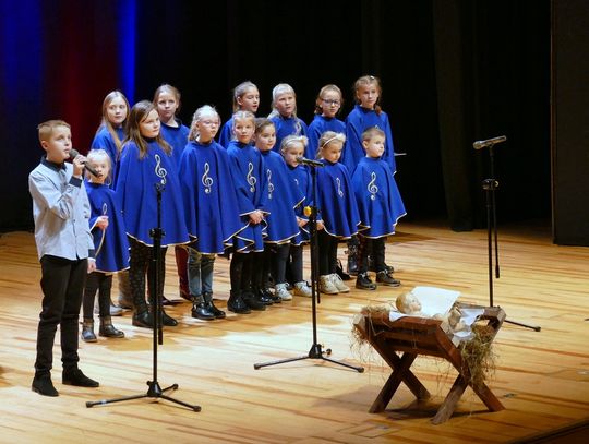 Konkurs chóralny. Małe Trójmiasto Kaszubskie śpiewa kolędy i pastorałki