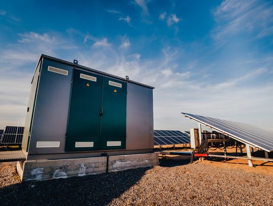 Magazyny energii a stabilność sieci - jak wspierają bilans energetyczny?