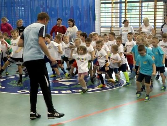 Mali piłkarze... Pierwszy Turniej Piłki Nożnej dla Przedszkoli i Zerówek