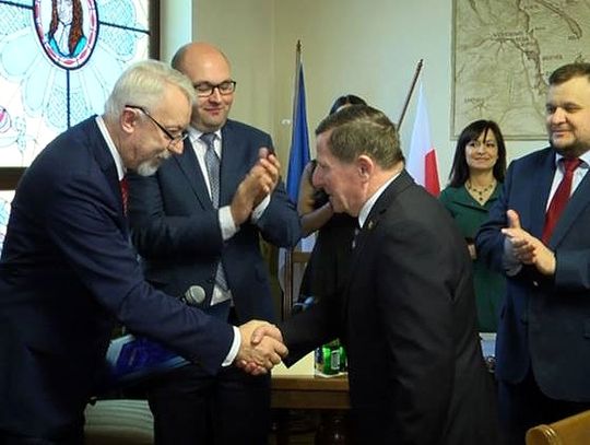 Medal dla prezesa wejherowskiej komunikacji. Ten zakład to perełka...