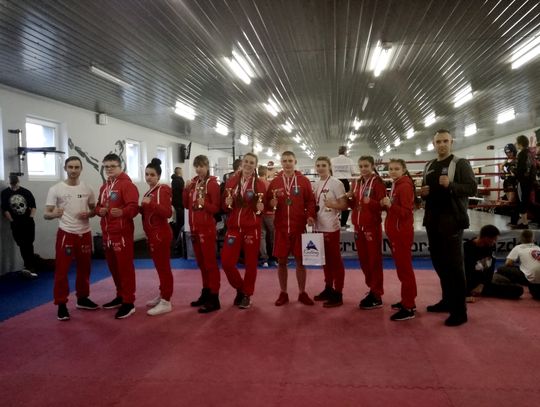 Mistrzostwa Województwa Pomorskiego w kickboxingu kadetów, juniorów i seniorów. Tym razem podium w Kartuzach.