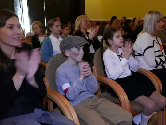 Młode głosy w Wejherowie pokazują siłę patriotycznych pieśni i dają szansę na rozwój młodzieży 2025