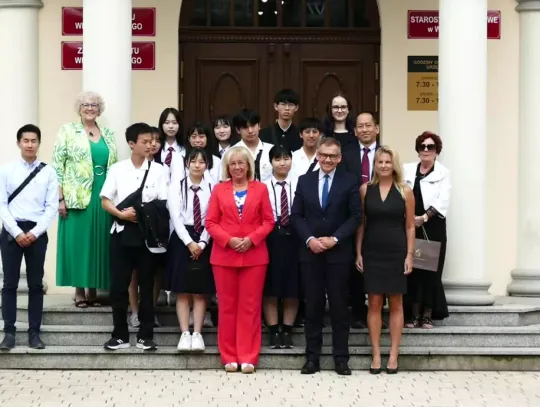 Młodzież z Japonii poznaje historie Wejherowa [wideo]