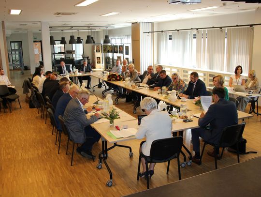 Nadzwyczajne posiedzenie Rady Gminy: Wójt przedstawia raport o stanie gminy za rok 2022