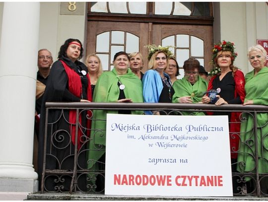 Narodowe Czytanie. "Balladyna" w strugach deszczu