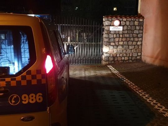 Nocni złodzieje. Schwytani przez straż miejską