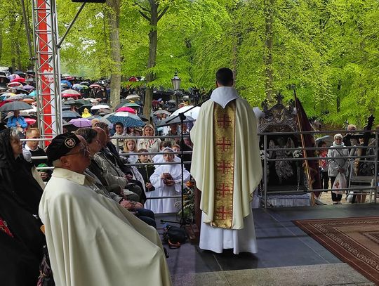 Odpust Wniebowstąpienia Pańskiego. Zawierzenie Matce Bożej