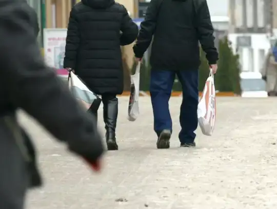 Oszuści grasują i wyłudzają pieniądze od seniorów