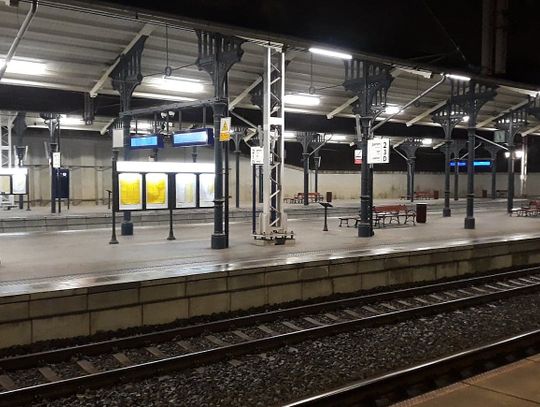 PKP.  Estetyczne zmiany przy niektórych pomorskich stacjach 