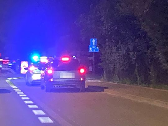 Policjanci radzą.Jak zadbać o swoje bezpieczeństwo na drodze jesienią i zimą?