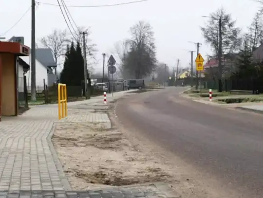 Powiatowe inwestycje drogowe w Paraszynie i Kaczkowie