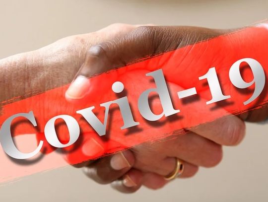 Uważajmy na oszustów. Chcą wejść do naszych domów pod pozorem przeprowadzenia dezynfekcji