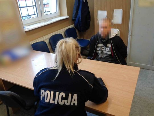 W Kościerzynie zatrzymano mieszkańca powiatu wejherowskiego. Ukradł samochód. (Zobacz video z pościgu)