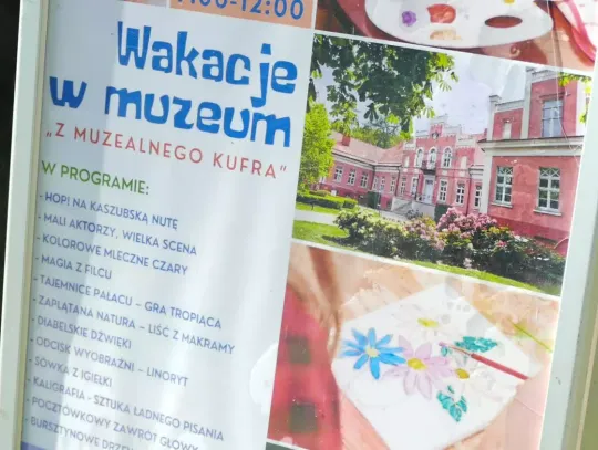 Wakacyjne zajęcia w muzeum: „Z muzealnego kufra”