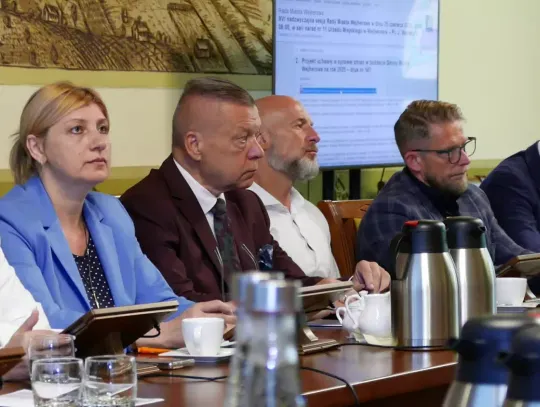 Wejherowo inwestuje: 4 mln zł na drogi, sport, oświetlenie i infrastrukturę miejską