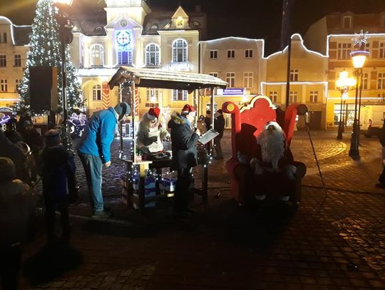 Wejherowski Jarmark. Bożonarodzeniowa atmosfera w centrum...