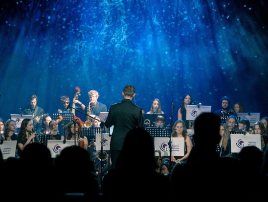Wieczór w Gdańskim Teatrze Szekspirowskim – uczta dla duszy i zmysłów