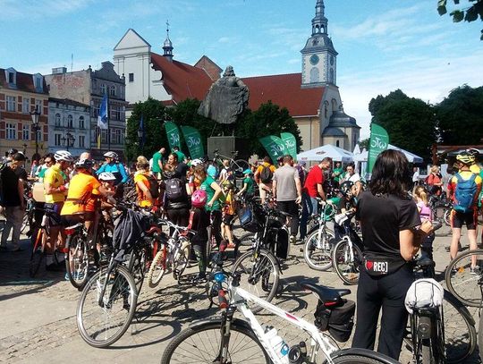 Wielki Przejazd Rowerowy. Z placu Wejhera na Sopockie Błonie....