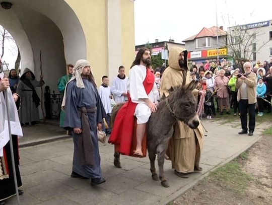 Wjazd Chrystusa do kaszubskiej Jerozolimy. Tłumy Wejherowian i radość. 