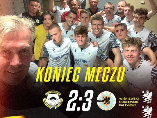 Wspaniałe zakończenie sezonu dla seniorów WKS GRYF Wejherowo!