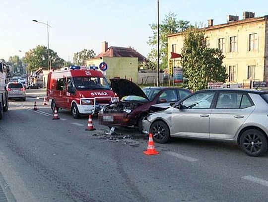 Wypadek w Luzinie. Dwie osoby poszkodowane.