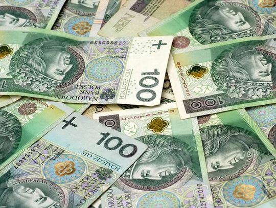 Wzrost wynagrodzenia. Wyższa minimalna pensja to wyższe zasiłki