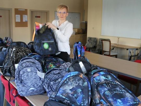 Dzieci z Ukrainy dostaną plecaki. Przekazała je holenderska firma