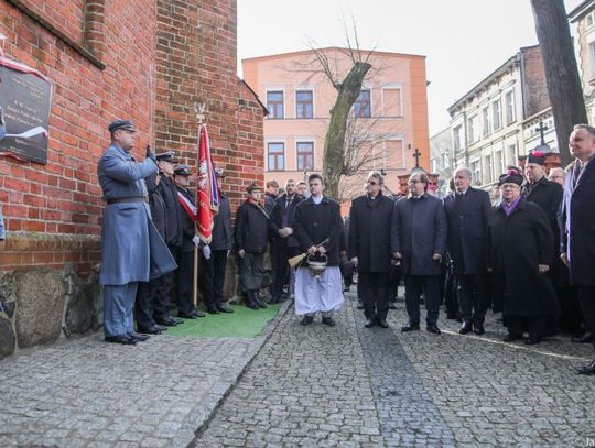 Zaślubiny Polski z morzem. Trwają uroczystości w Pucku