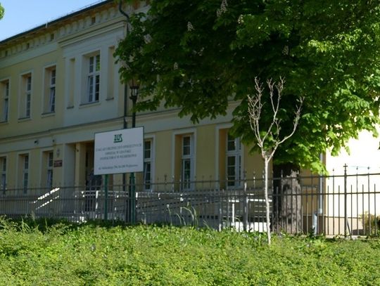 ZUS. Rodzice dłużej będą mogli skorzystać z dodatkowego zasiłku opiekuńczego