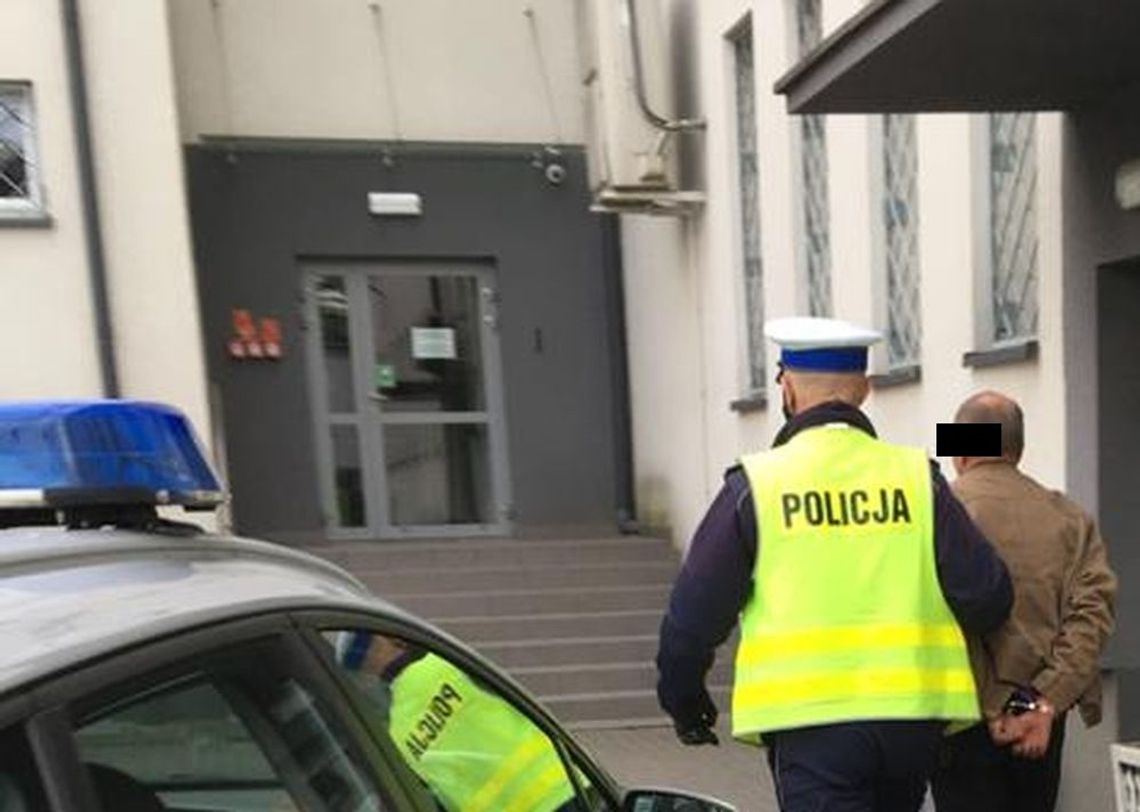 Był nietrzeźwy i kierował autem. Przewoził 10-latka
