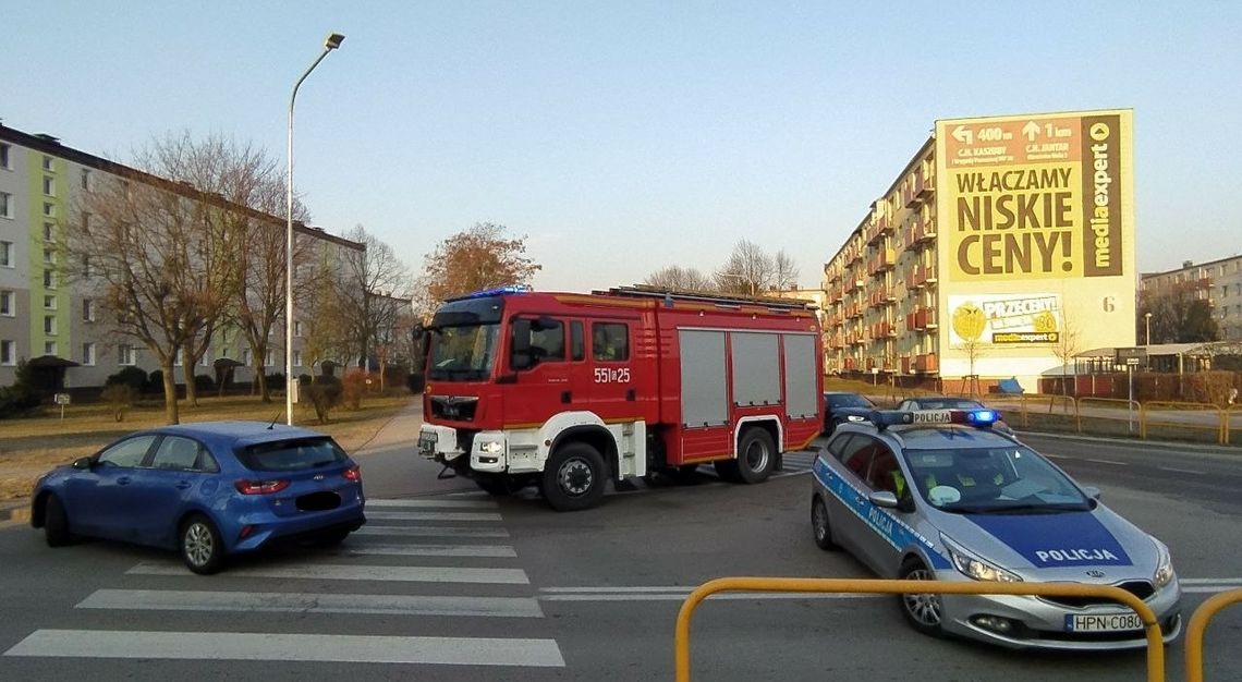 Groźne zdarzenie w centrum Wejherowa. Kierowca kii potrącił pieszą