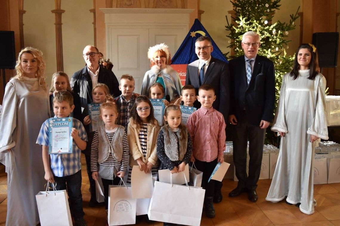 Gwiazdka tuż, tuż... Rozstrzygnięto konkurs świąteczny.