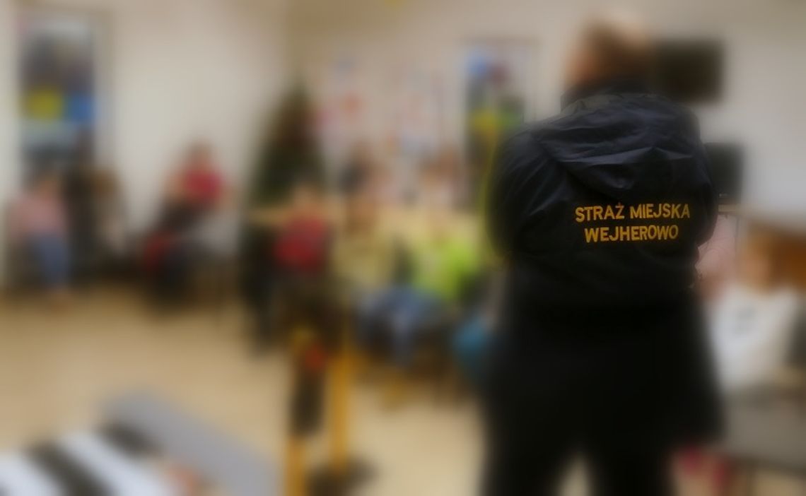 "Jacek i Agatka na drodze". Strażnicy uczą dzieci prawidłowych zachowań 