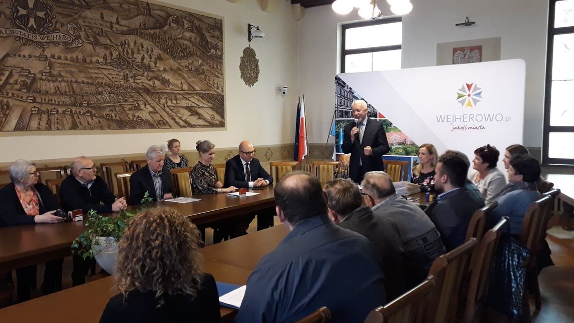 Miejskie dotacje. Potrzebne i skuteczne...