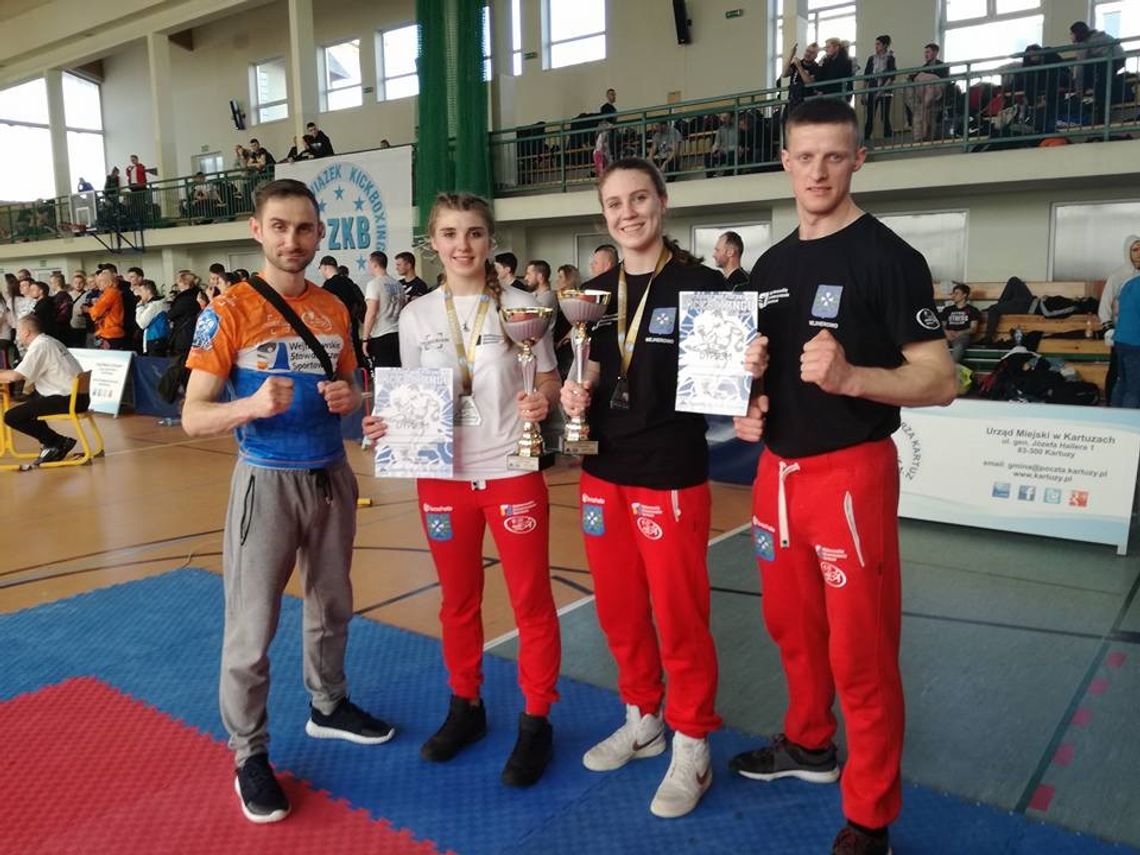 Mistrzynie Polski w kickboxingu pochodzą z Kębłowa. Dziś zakończono mistrzostwa.