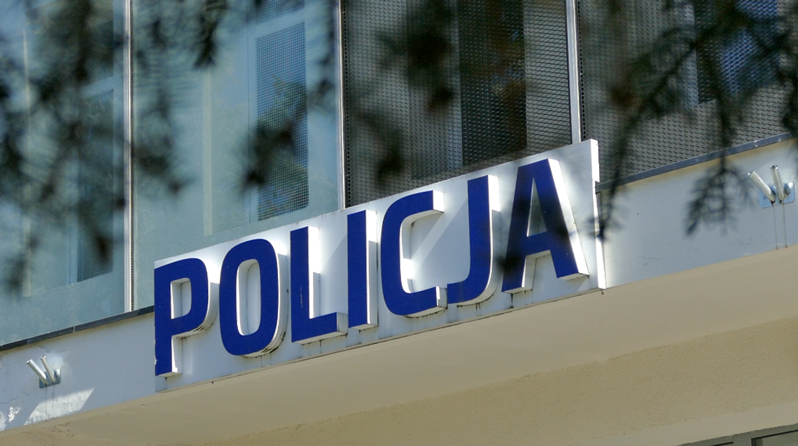 Nie zasłaniali ust i nosa. W ciągu 3 dni policjanci ujawnili prawie 250 wykroczeń 
