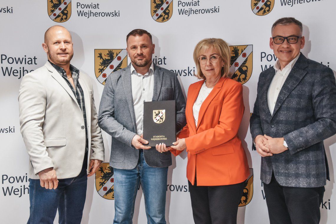 Powiat Wejherowski aktywnie wspiera lokalne kluby sportowe