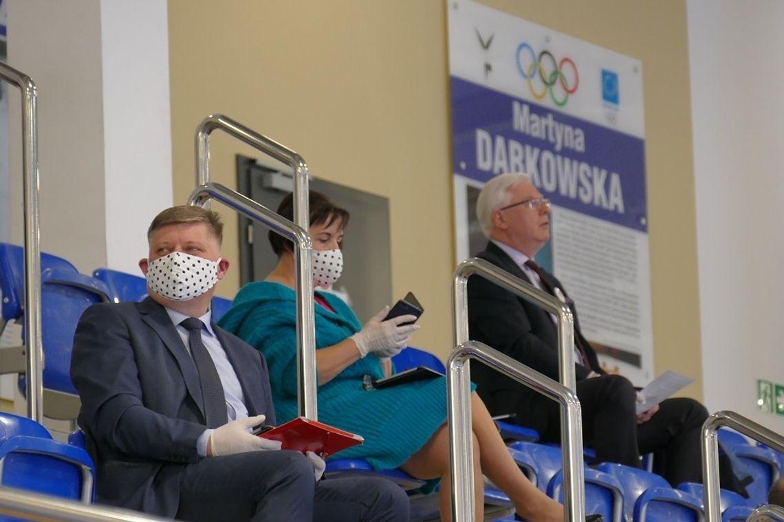 Powiatowa sesja w hali sportowej. Najważniejsze bezpieczeństwo
