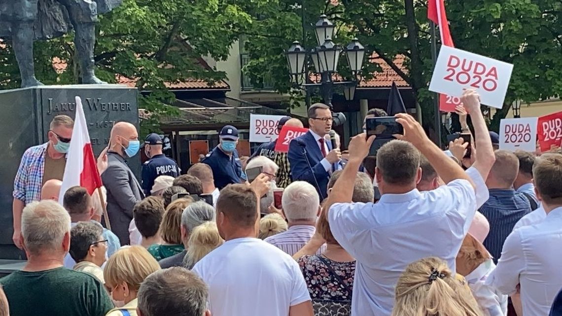 Premier w Wejherowie. Policjanci zabezpieczali wizytę