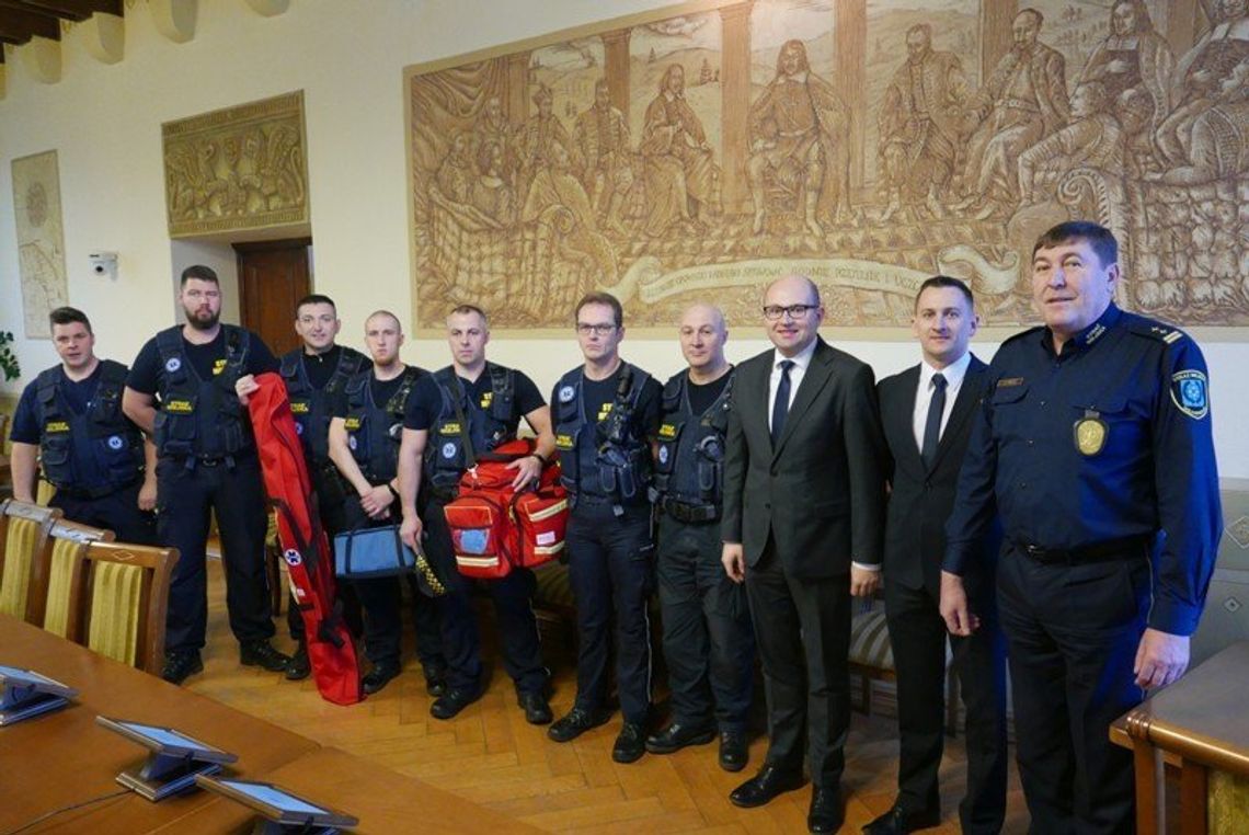 Ratują życie. Strażnicy od wszystkiego Ratują życie. Strażnicy od wszystkiego
