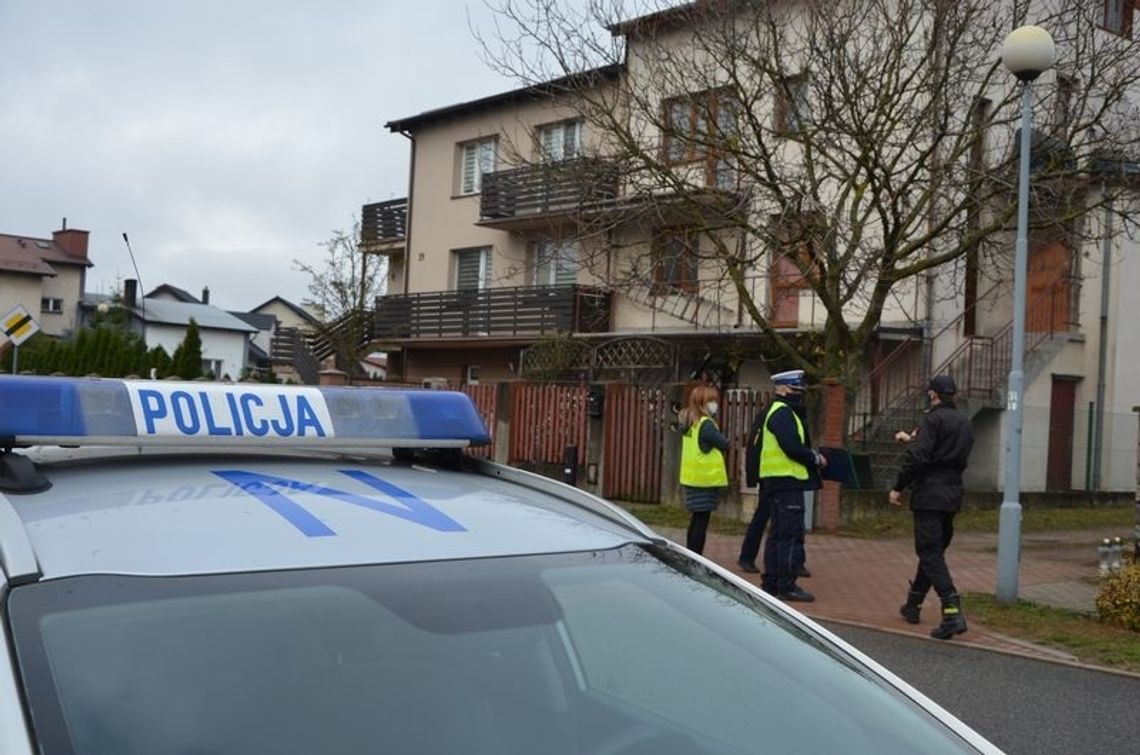 Śmierć 74-letniego kierowcy i pasażerki. Komisja badała miejsce wypadku w Wejherowie