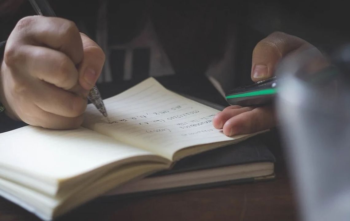 Sprawdź ile zgromadziłeś w ZUS. Jaka może być Twoja emerytura?